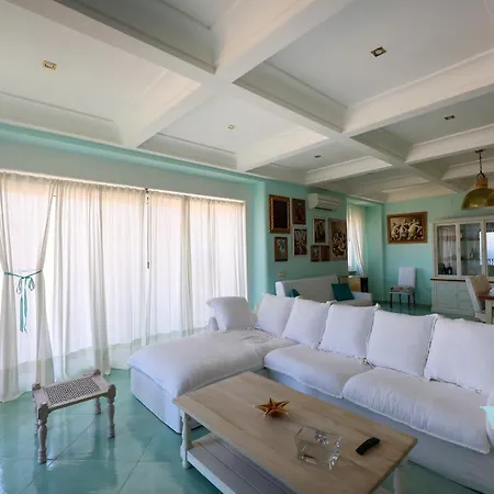 Villa Victory's Luxury House With Jacuzzi On The Roof