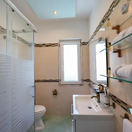Victory's Luxury House With Jacuzzi On The Roof Villa